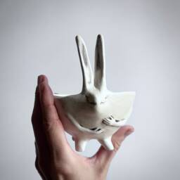 Rabbit Planter With Hands - Succulent Planter- Porcelain White - thumbnail 2