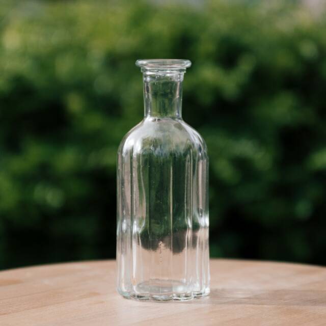 Vintage Style Ribbed Glass Bud Vase 19cm Clear Bottle - image 1