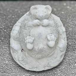 Garden Hedgehog Statue Concrete White Sculpture Animal Decoration Front Door Ornament Hedgehog Lover Gift Wildlife Figurine - thumbnail 3