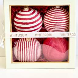 Handmade Yarn Christmas Ornaments Rustic Red & White Balls, Set Of 4 - thumbnail 2