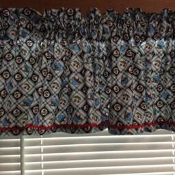 Bowl Of Cherries Window Valance - thumbnail 2