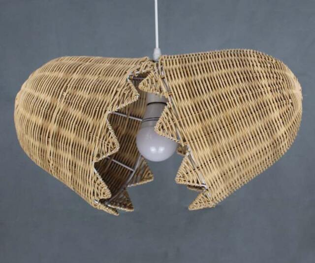 Hand Woven Wicker Pendant Lamp Natural Rural Style Lighting - image 1