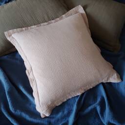 Beige Muslin Pillow Case With A Flange