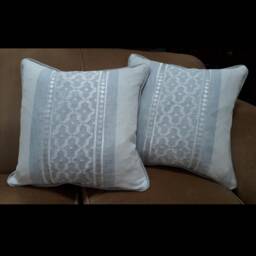 stunning English Handmade Colefax & Fowler Etienne Old Blue Embroidered Linen Back in Laura Ashley Feather Filled Scatter Cushions