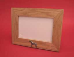 "Greyhound Landscape Real Oak Picture Frame 4"" X 6"