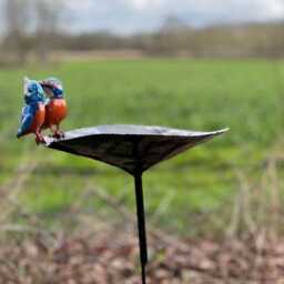 Recycled Metal Handcrafted Kingfisher Birdbath/Feeder. Outdoor Garden Bird Feeder On A Stake Decorated With -Provide Safe Place - thumbnail 3