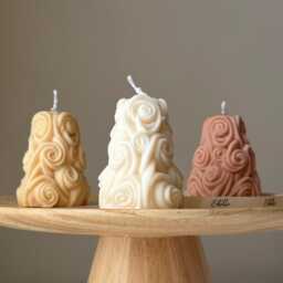 Handmade Roses Soy Candle - Sculptural Home Decor, Wedding Favor - thumbnail 1