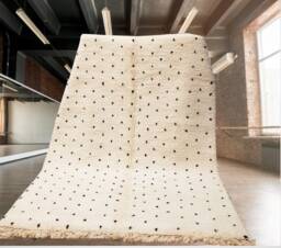 Moroccan Rug, Creamy White Wool Rug With Black Dots , Moroccan Rug, Beni Ourain Rug, Berber Rug - thumbnail 1