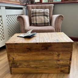 Rustic Coffee Table in A Medium Oak Stain - thumbnail 3