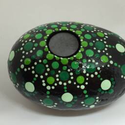Mandala Stone - Magnet For Paper Clips Dot Painting Green - thumbnail 3