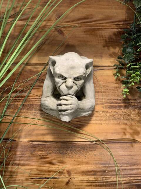 stone Garden Gargoyle Gremlin Wall Plaque Hanger Ornament - image 1