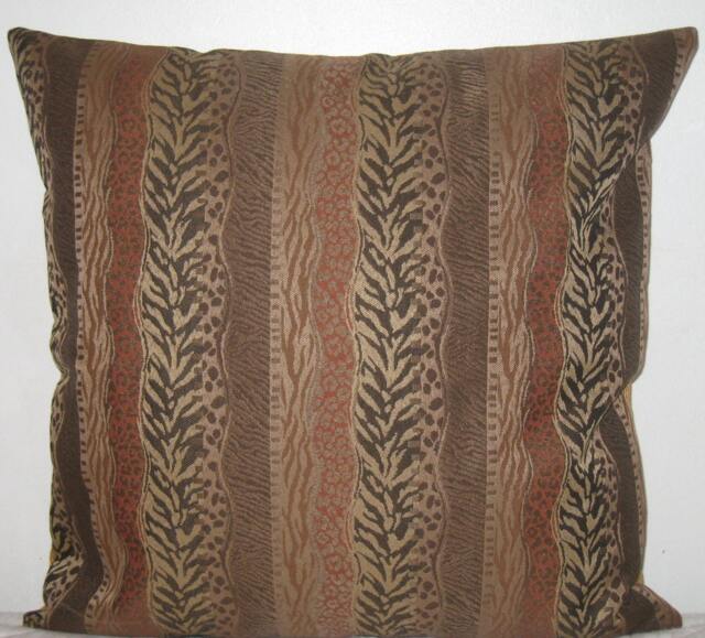 "Animal Kingdom Pattern Decorative Pillow Cover-24""x24" - image 1