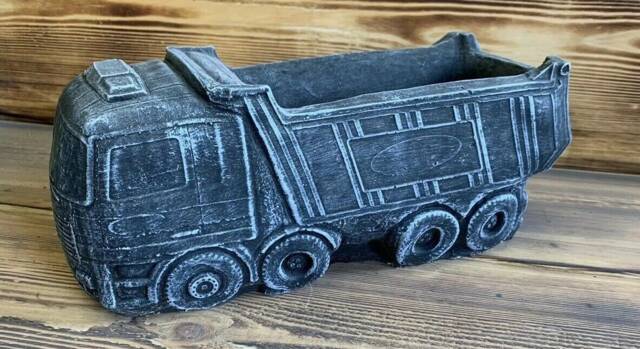 stone Garden 8 Wheel Truck Lorry Tipper Plant Pot Detailed Concrete Ornament - image 1