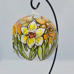 March Birth Flower Hand Painted Glass Hanging Tealight Holder With Stand, Daffodils & Jonquil, Birth Flowers, Birthday, Glassart - thumbnail 2