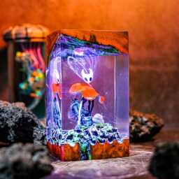 Hornet Silksong Resin Lamp - Handmade Led Figure Light Game Room Decor Handcrafted Indie Merch Gamer Display - thumbnail 1