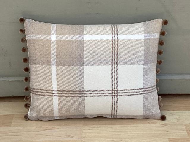 Balmoral Tartan Plaid Throw Pillow Cover Beige Tweed With Pompom Trim - image 1