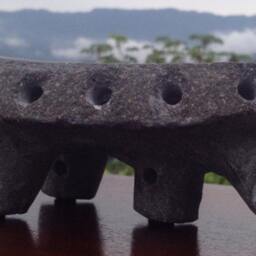 Borucan Indian Stone Metate, Grinding Sculpture, Authentic, Historical, Limited - thumbnail 2