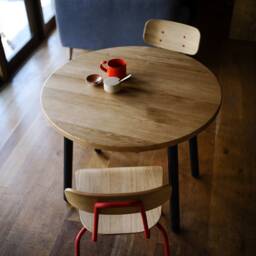 Extendable Solid Oak Dining Table - Round Steel Legs Handmade in Britain Gaia Collection - thumbnail 2
