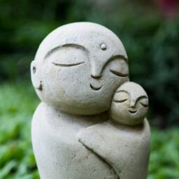 Jizo Buddha With Baby 8 Inch/20 cm, Sculpture, Gift For Mom, Zen Buddha, Garden Decor, Children Guardian, Traveler Guardian - thumbnail 4