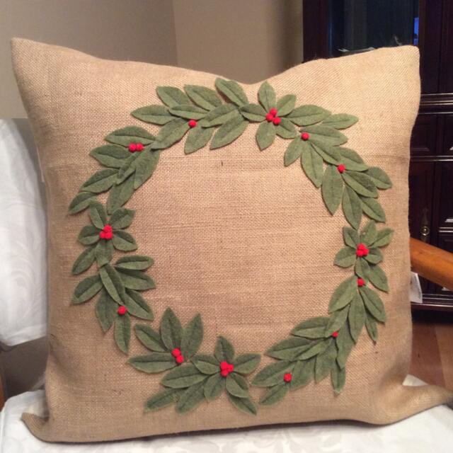 Burlap Christmas Wreath Pillow Cover Sage Green Felt 3D - image 1