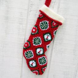 Vintage Inspired Heirloom Crocheted & Embroidered Christmas Stocking - thumbnail 4