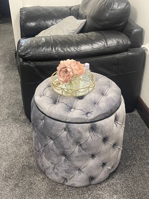 Handmade Chesterfield Velvet Footstool Round Coffee Table Puffy - image 1