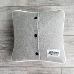 Byu, Oval Y Letterman Pillow, Brigham Young University, Byu Cougars - thumbnail 2