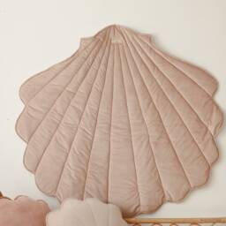Pink Velvet Shell Play Mat - Mermaid Nursery Rug, Ocean-Themed Baby Mat, Seashell Floor Cushion, Tummy Time Fairy Tale Photo Prop - thumbnail 2