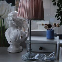 Powder Pink Pleated Lampshade - thumbnail 3