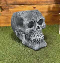 stone Garden Large Gothic Skull Planter Plant Pot Black/White Concrete Ornament - thumbnail 1