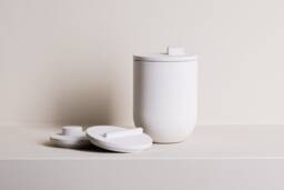 Tapa White Straciatella Concrete Candle - Organic Essential Oils 3 Lids Hand Crafted -Vegan-Reusable Container-Eco Friendly-Aromatherapy