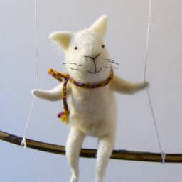 White Needle Felted Cat On Swings, Mobile, Needle Feled Miniature, Baby Crib Mobile, Nursery Decor - thumbnail 2