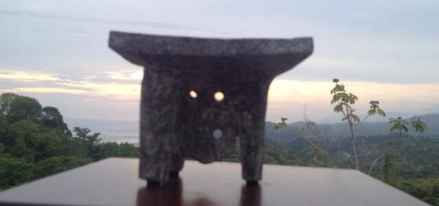 Borucan Indian Stone Metate, Grinding Sculpture, Authentic, Historical, Limited - image 1