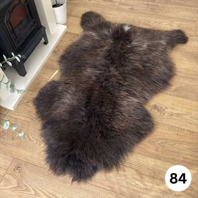 100% British Undyed Rare Breed Sheepskin Rug - 84 - image 1