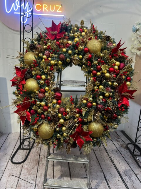 xl Giant Christmas Wreath, Gold & Red Large Wreath, 120 cms Wreath - image 1