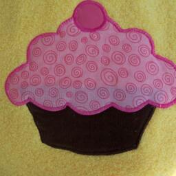 Personalized Cupcake Applique Bath Towel Embroidered 100% Cotton Name Towel - thumbnail 3