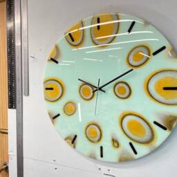 50cm Large Pale Green & Gold Modern Resin Wall Clock, Unusual Abstract Clock - thumbnail 3