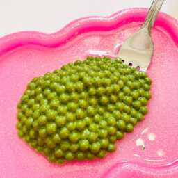 Green Peas & Fork Wavy Wall Art/ Dopamine Decor/ Maximalist Fake Food/ Food Pop Sculpture/ Funky Gift Idea - thumbnail 4