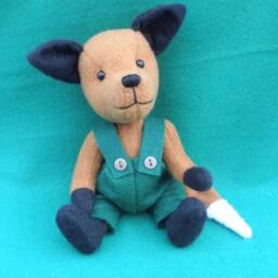 Fleece Fox Soft Sculpture, Jointed Collectible Figure - thumbnail 4