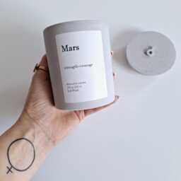 Mars Concrete Candle - Masculine Decor Strength & Courage 8.4 Oz - thumbnail 2
