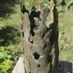 Massif Bronze Big Trunk/ Decorative Plane-Tree Bark Stuck With Wax/ Cast in Bronze/ Hollow Trunk Holes/ Brown Green Patin/ 30-13 cm - thumbnail 3
