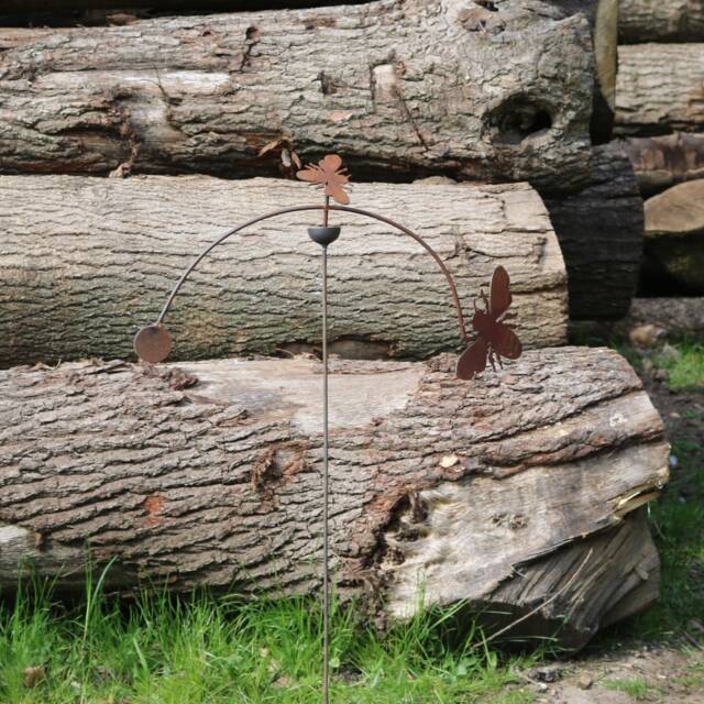 Rusty Metal Bee Wind Rocker - Garden Art Decoration
