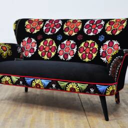 Suzani 2-Seater Sofa - Black Magic - thumbnail 3