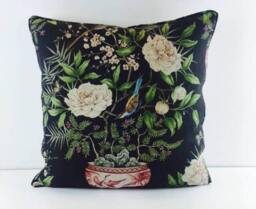 Zoffany - Romey's Garden Ebony Self-Piped Designer Cushion Cover Handmade Throw Pillow Home Decor - thumbnail 1