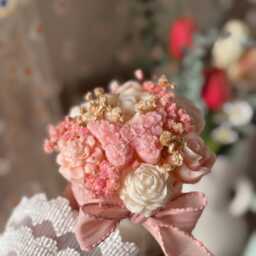 Flower Bouquet Candle, Scented Melts, Soy & Rapeseed Wax - thumbnail 2