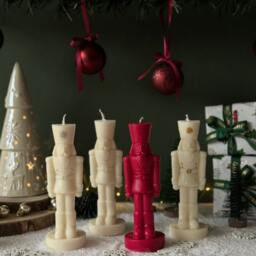 Nutcracker Candle Christmas Soldier, Scented Soy Wax Candle - thumbnail 4