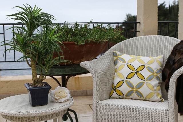 Yellow Pop Cushion Cover - image 1