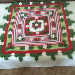 Crochet 3D Strawberry Blanket...irish Crochet Baby Blanket - thumbnail 3