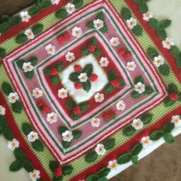 Crochet 3D Strawberry Blanket...irish Crochet Baby Blanket - thumbnail 2