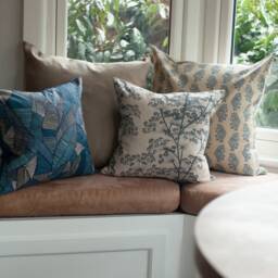Cow Parsley Cushion in Denim Blue & Natural Beige. Cottagecore Botanical Leaves & Flowers Design. 17x17 - thumbnail 3